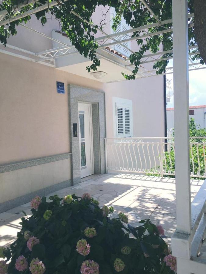 Apartments Mm Podstrana Exterior photo
